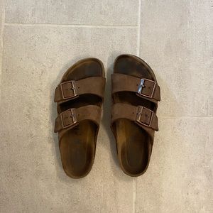 Birkenstock Arizona Sandals | narrow
